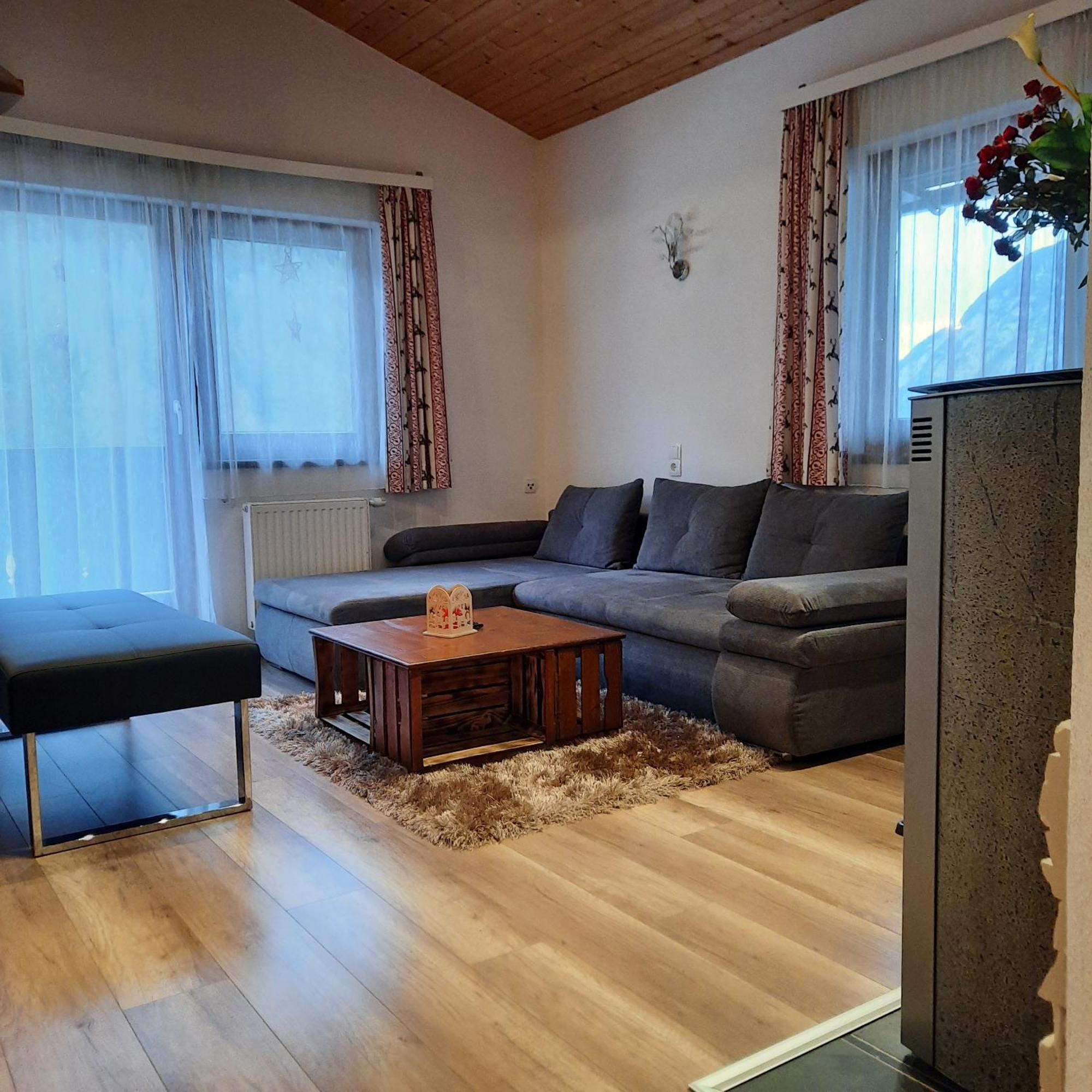 Landgasthaus Appartement Birkegg Leutasch Bagian luar foto