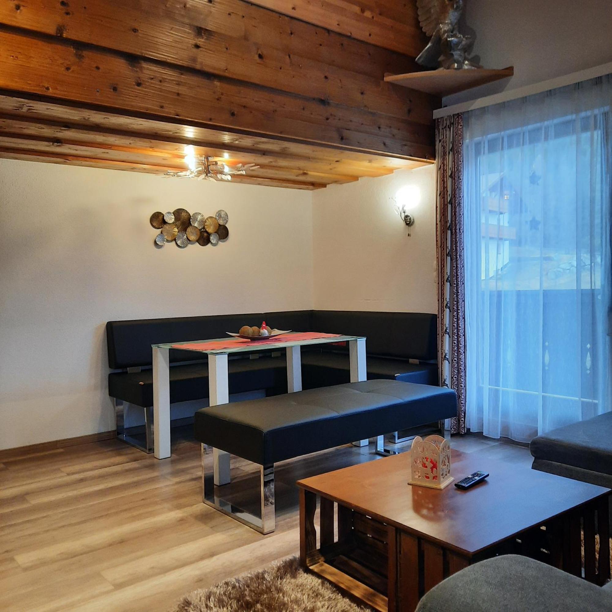 Landgasthaus Appartement Birkegg Leutasch Bagian luar foto